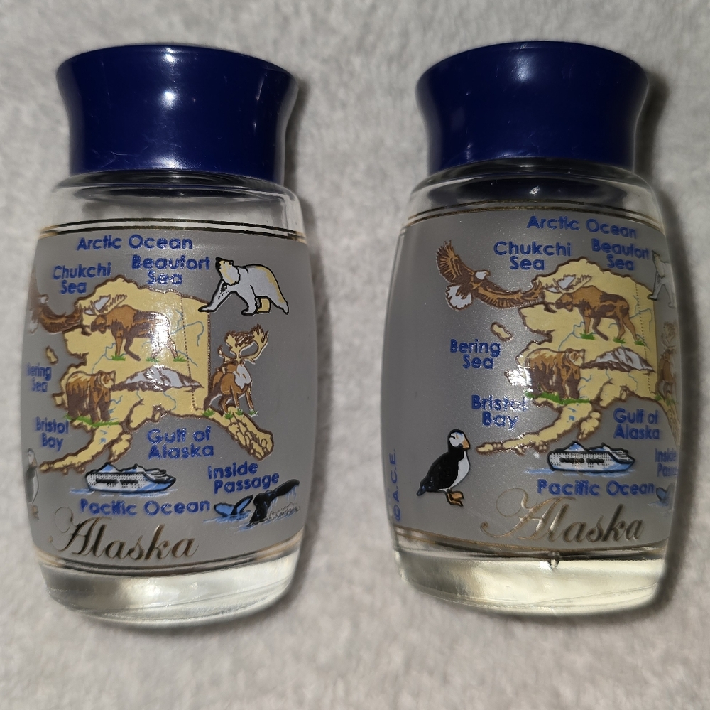 Alaska Salt & Pepper Shakers